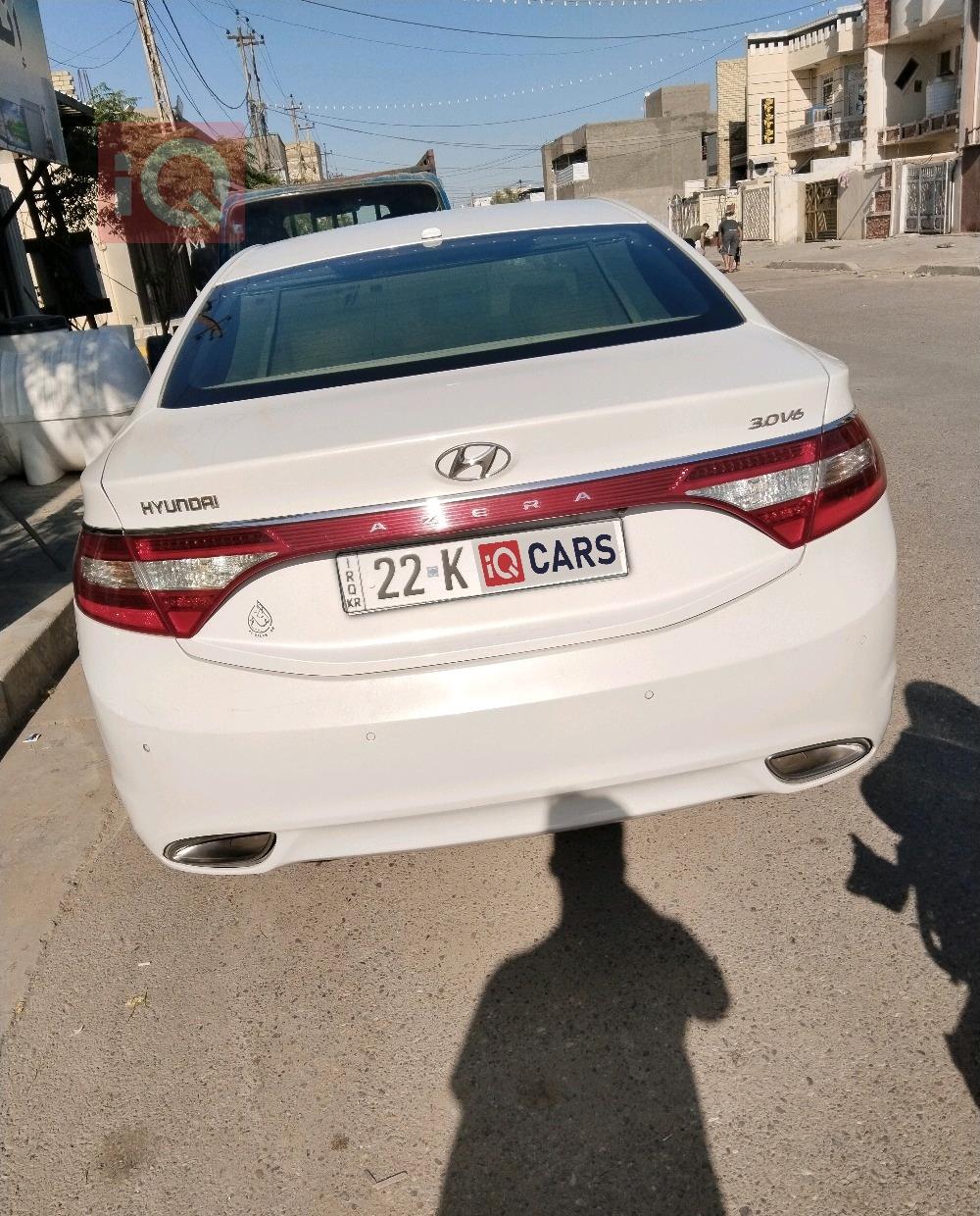 هيونداي أزيرا